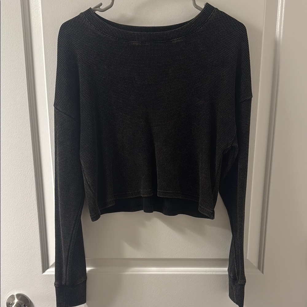 Forever 21 Black Boxy Crop Hoodie
